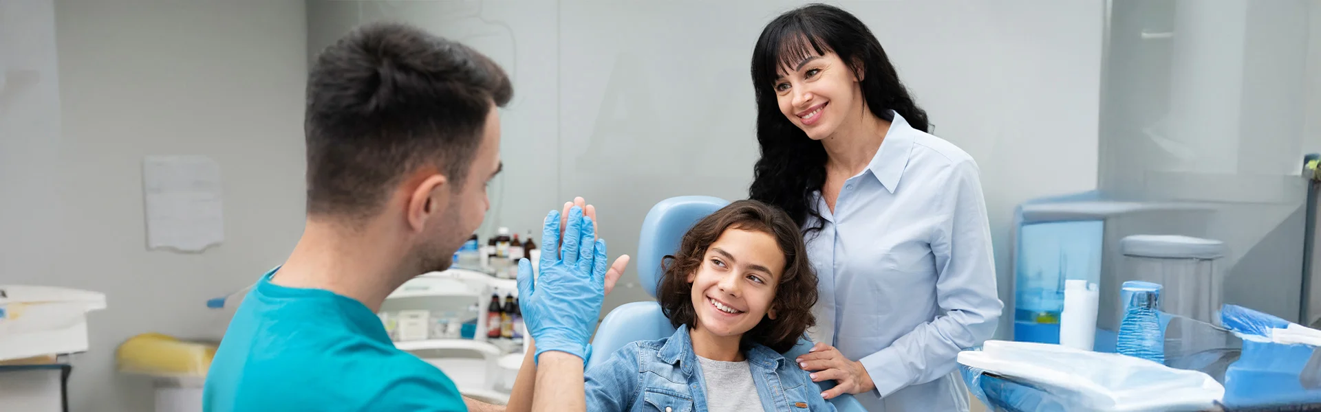 Choosing the Right Kids Dentist: A Parent’s Complete Guide